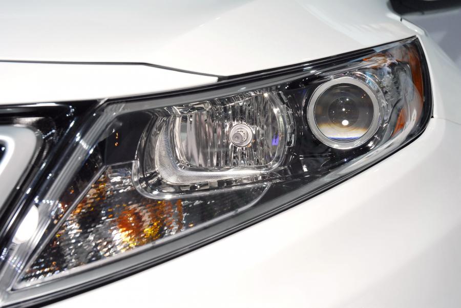  Kia Optima Hybrid 2011 года  (фото 7 из 29)